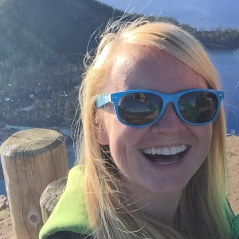 Meet your Posher, Ashley